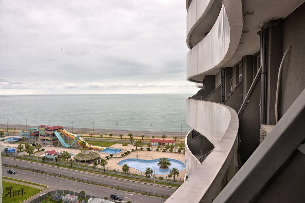 Dan Luxury Apartment Batumi Exterior photo